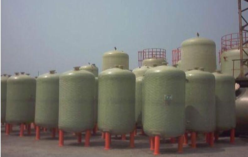 玻璃鋼儲(chǔ)罐有什么特點(diǎn)有什么作用 玻璃鋼儲(chǔ)罐